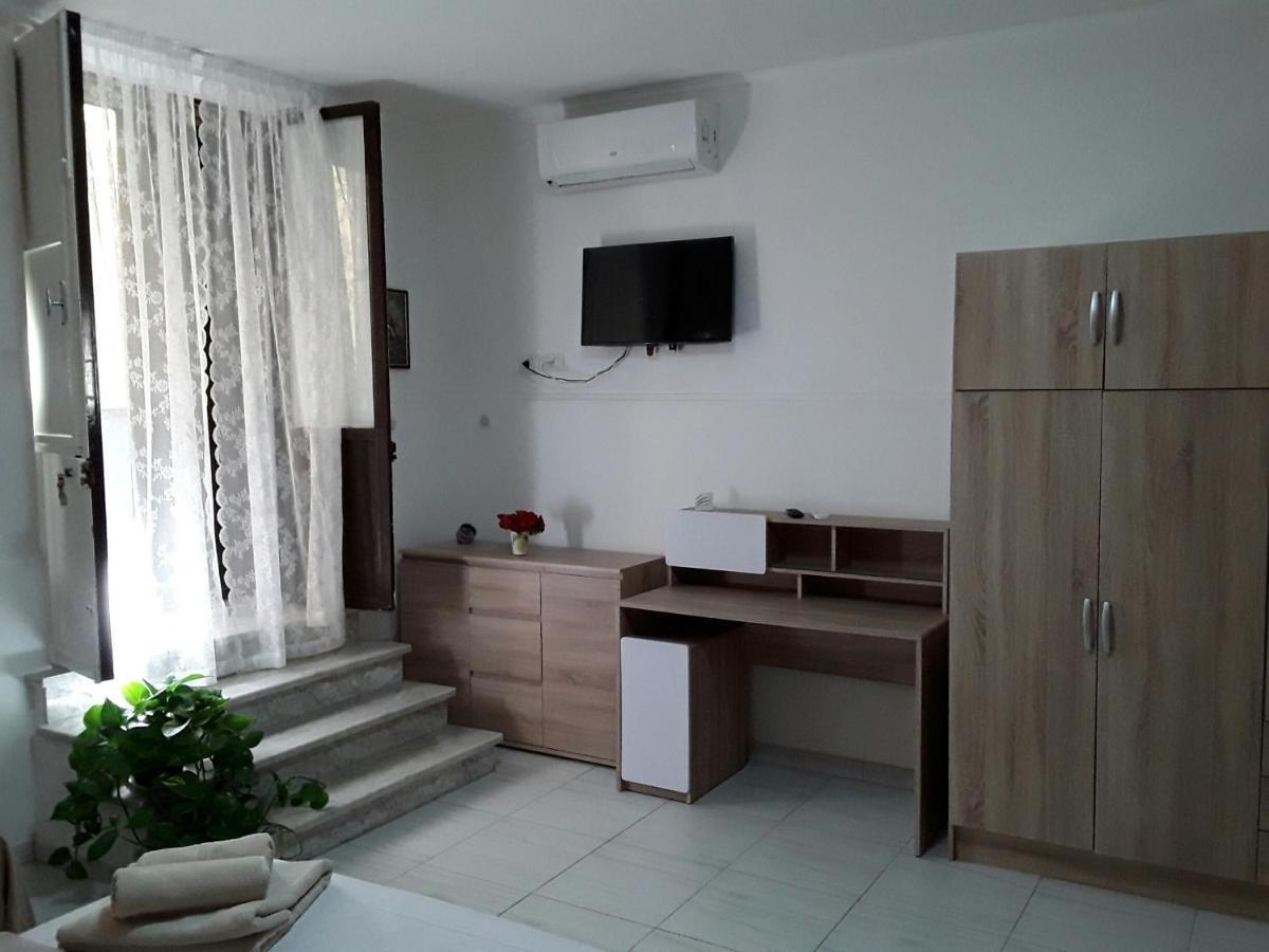 B&B La Giara ปิเอดิมอนเต เอตเนโอ ภายนอก รูปภาพ